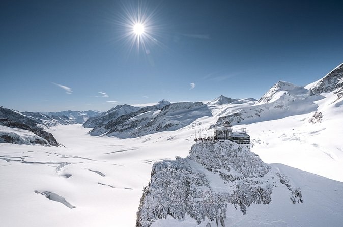2-Day Jungfraujoch Top of Europe Tour from Zurich: Interlaken or Grindelwald
