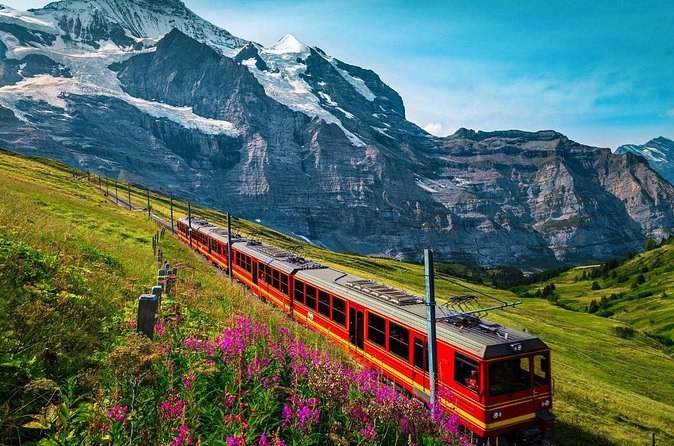 Jungfraujoch Private Tour Top of Europe and Lauterbrunnen Valley
